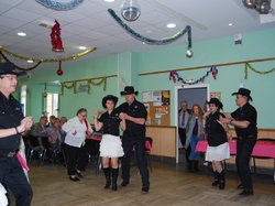 animation repas CCAS Hauterive 2017